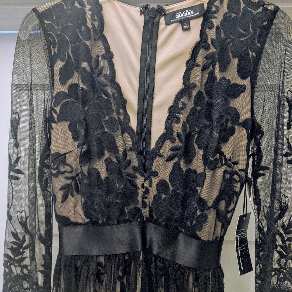 LuLu's NWT Black Lace dress - Picture 3 of 9